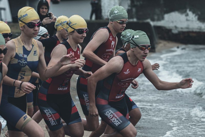 A Evolução das  Escolinhas  de Triathlon em Santa Catarina