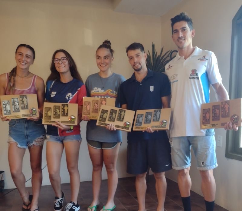 FETRISC premia os campeões de Triathlon 2022