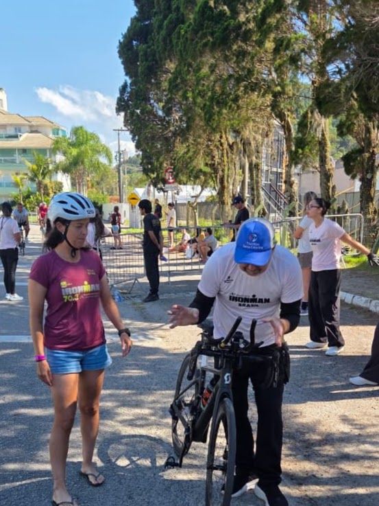 Árbitros FETRISC na Bike Check in 70.3 Florianópolis